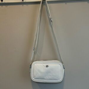 Crossbody Camera Bag 2L.  White Opal in colour.